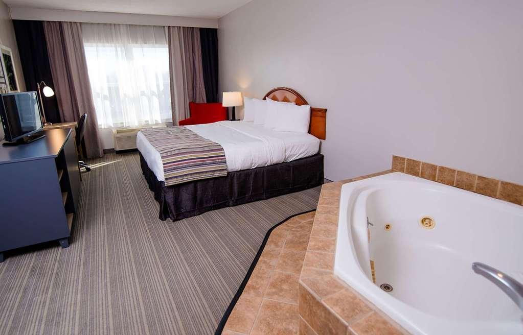 Country Inn & Suites By Radisson, Brockton Habitación foto